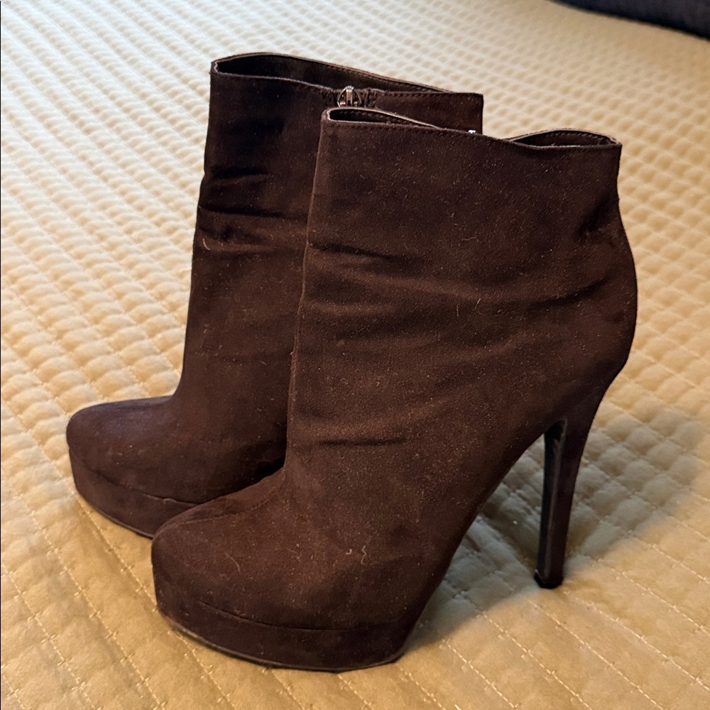 Chinese Laundry Brown Ankle Boots